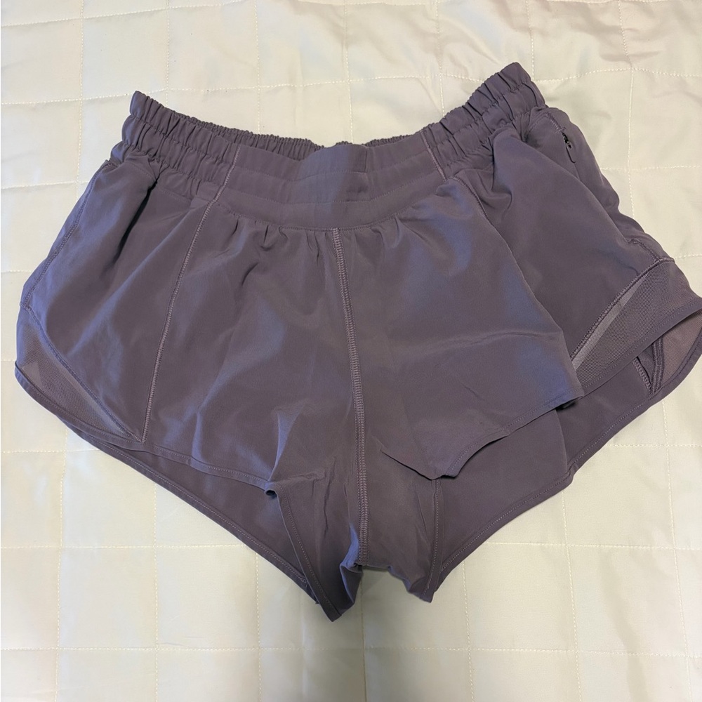 Lululemon Hotty Hot shorts 2.5" inseam, size 6, light purple